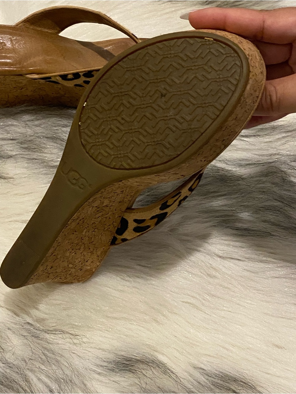 UGG Tan Leather Sandal with Leopard Print Strap - Picture 7 of 7